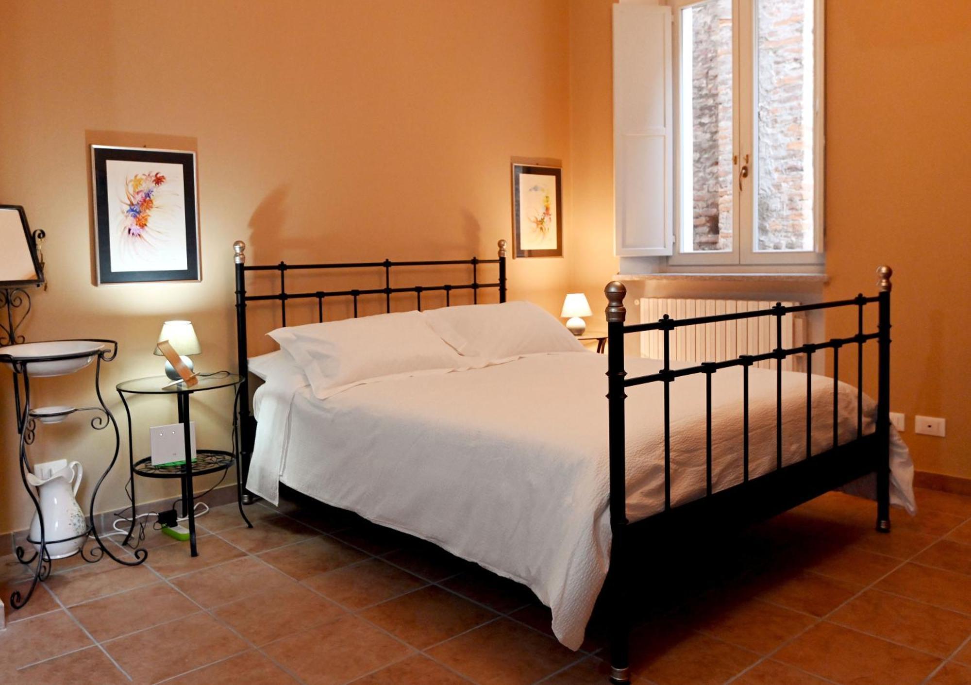 Cozy Place 10 Vercelli Esterno foto